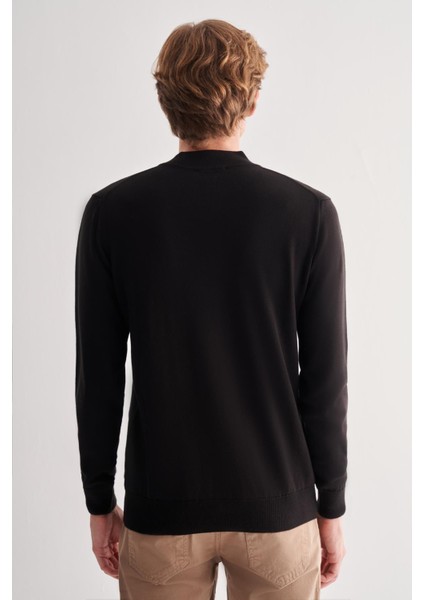 Siyah Fermuarlı Dik Yaka Uzun Kol Cepsiz Comfort Fit Classic Pamuklu Triko Kazak 1012255201 indirimleri