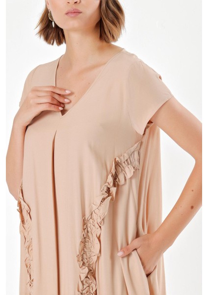 Bej V Yaka Fırfırlı Elbise 92284 indirimleri