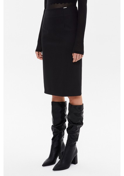 Siyah Diz Altı Düz Dar Etek 81119