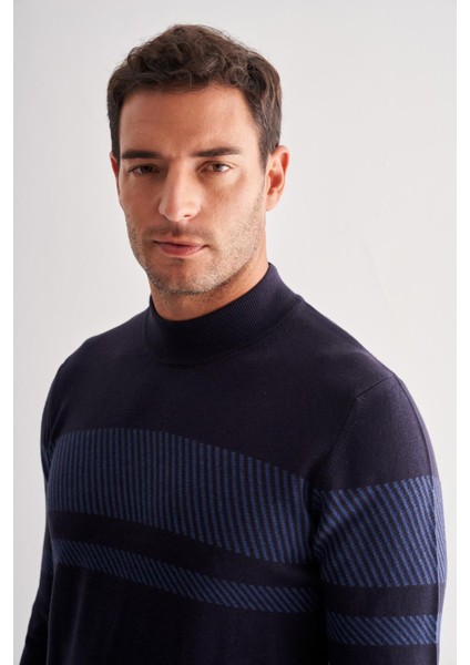Koyu Lacivert Yarım Balıkçı Yaka Uzun Kol Cepsiz Comfort Fit Pamuklu Triko Kazak 1012255213 fırsatları