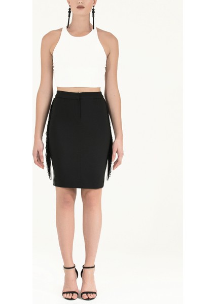 Siyah Yanları Püsküllü Kalem Etek 80810