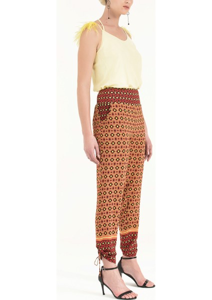 Kırmızı Beli Lastikli Pantolon 41295 fiyatları