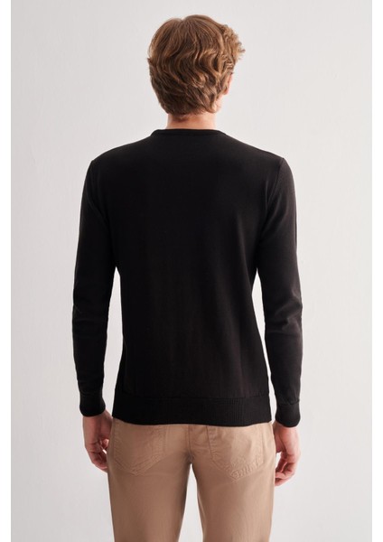 Siyah Bisiklet Yaka Uzun Kol Cepsiz Comfort Fit Pamuklu Triko Kazak 1012255220 indirimleri