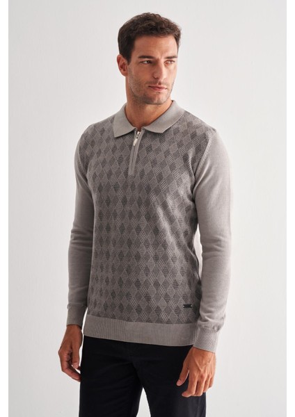 Açık Gri Fermuarlı Polo Yaka Uzun Kol Cepsiz Comfort Fit Pamuklu Triko Kazak 1012255223