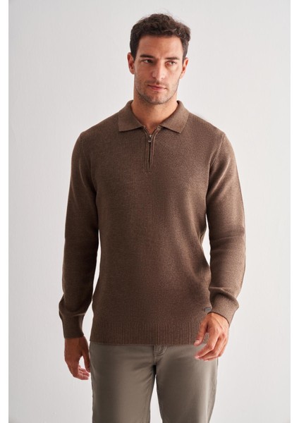 Kahverengi Fermuarlı Polo Yaka Uzun Kol Cepsiz Comfort Fit Casual Pamuklu Triko Kazak 1012255202 modelleri