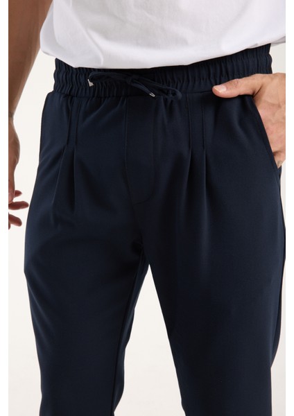 Erkek Jogger Pileli Bel Lastikli Bağcıklı Likralı Siyah Pantolon