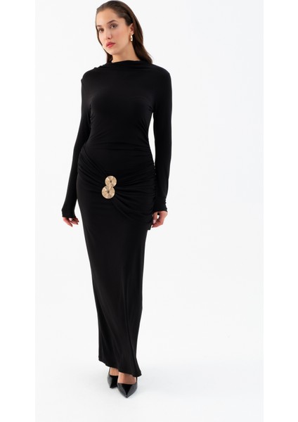 Kadın Siyah Uzun Kol Aksesuar Drapeli Maxi Elbise fiyatları