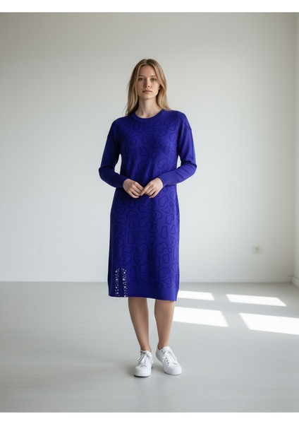 Kadın Önü Desenli Etek Yan Ucu Boncuklu Düşük Kol Tunik