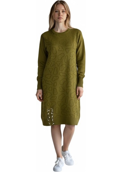 Kadın Önü Desenli Etek Yan Ucu Boncuklu Düşük Kol Tunik