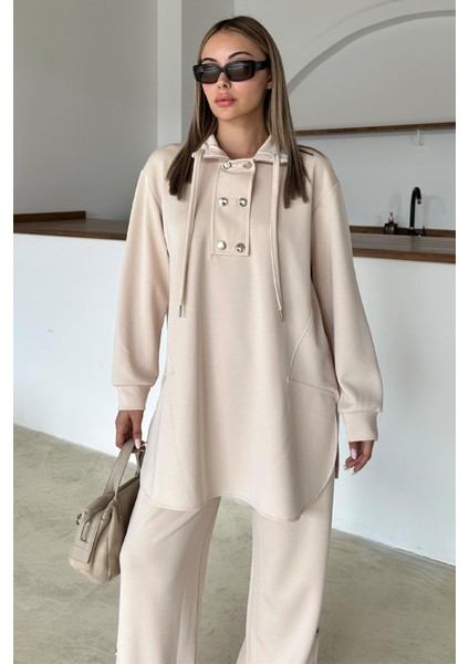 Metal Aksesuarlı Premium Kumaş Salaş Sweat Pantolon Takım Krem 9372-TK