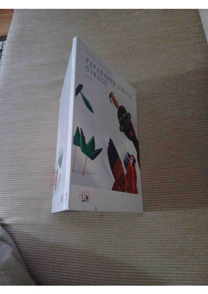 Papaganın Dirilis Oykusu Eduardo Galeona 2010 Basım Ctlı Buyuk Ebat Renkli Cok Temiz Durumdadir fiyatları