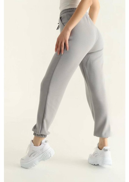 Oysho Modal Kumaş Jogger Kadın Eşofman Altı Iki Cepli Yüksel Bel Spor ve Günlük Kullanım fiyatları