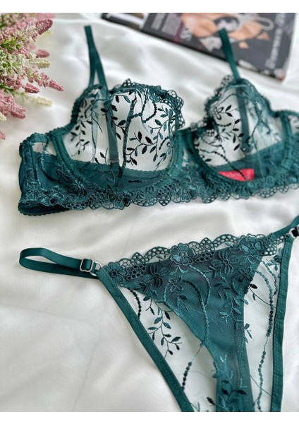Koyu Yeşil Dantelli Brode Iç Çamaşır Takımı Bralette (Balenli Sütyen &tanga) fiyatları