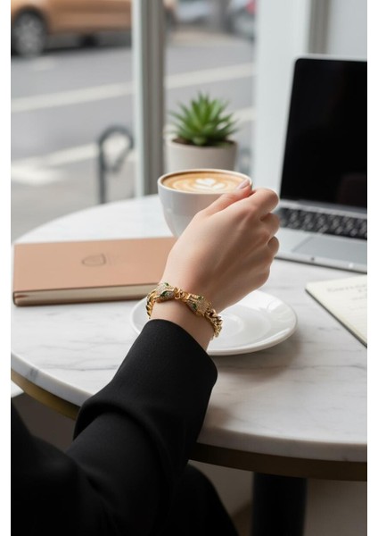 925 Ayar Gümüş Kaplan Başlı Künye Gold Bileklik fiyatları