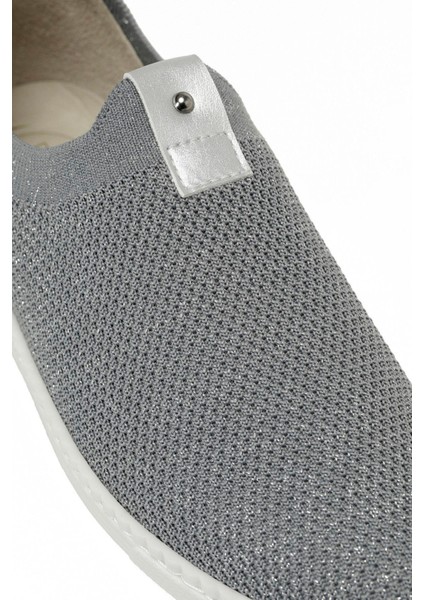 105476.Z5FX Gri Kadın Comfort Ayakkabı