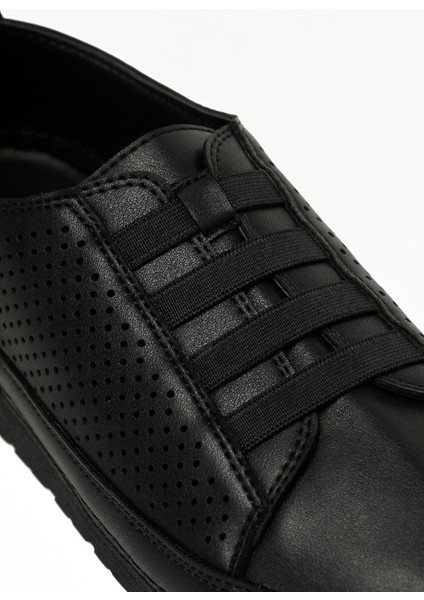 166818.Z5FX Siyah Kadın Düz Ayakkabı