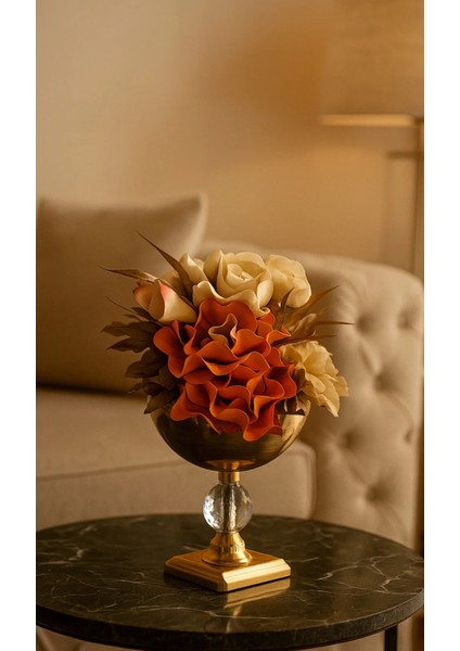 Gold Renk Kristal Tabanlı Metal Vazolu Aranjman Yapay Çiçek – Modern & Şık Salon Masa Üstü Dekoru modelleri