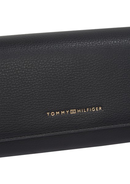 Tommy Hılfıger Kadın Marka Logolu Pürüzsüz Deri Üst Kısımlı Şık Görünüşlü Iç Yan Fermuarlı Mikrofiber Astarlı Siyah Cüzdan AW0AW17734 Bds fiyatları
