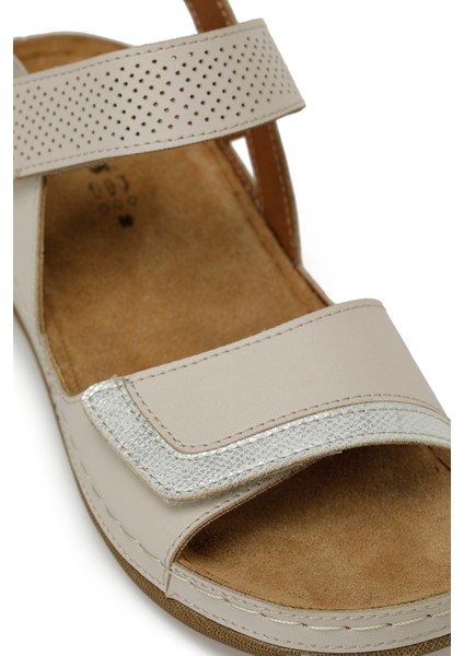 104424.Z5FX Bej Kadın Comfort Sandalet