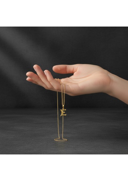 8 Ayar Altın Kolye Ucu Harf E GM9524 0.5 gr fiyatları