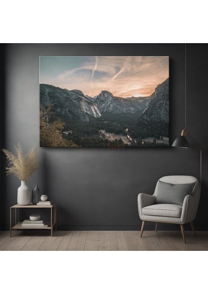 Vadi Manzarası - Gün Batımında Dağların Ihtişamı Kanvas Tablo
