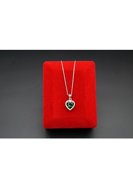 925 Ayar Gümüş Yeşil Kalp Desen Kadın Kolye SK00061