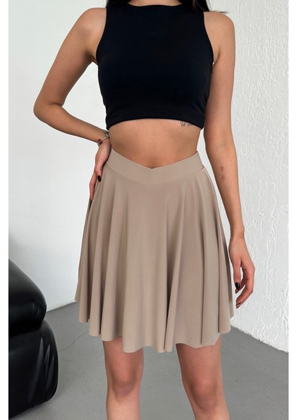 Kadın Kloş Model Volanlı Yumuşak Dokulu Esnek Beli Lastikli Sandy Kumaş Içi Şortlu Etek fırsatları