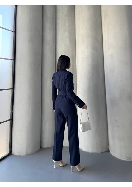 Kadın Zımba Kemerli Ceket ve Pantolon Ikili Takım fiyatları