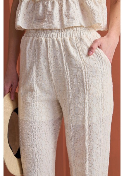 Fırfır Volanlı Halter Yaka Üst ve Bol Paça Pantolon Takım fırsatları