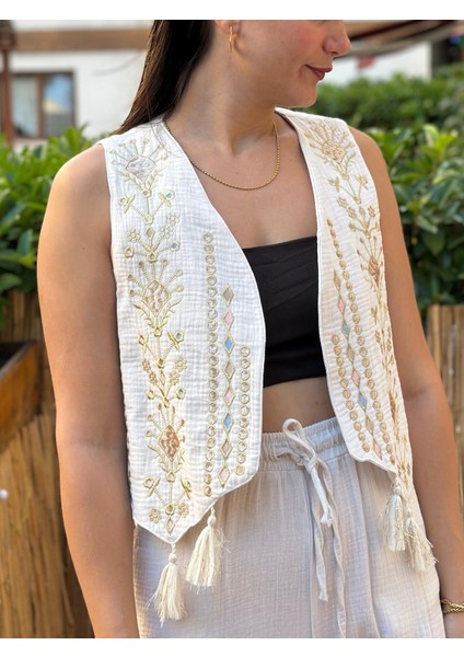 Bej Kadın Müslin Kumaş Nakışlı Yelek Bağcıklı Pantolon Takım