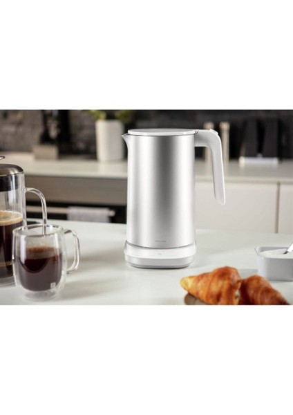 1,5 L Elektrikli Su Isıtıcı, Şık Metalik Tasarım, Pratik ve Hızlı Kullanım