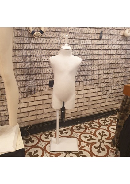 4 Yaş Pantolon Giyebilen Çocuk Terzi Mankeni Vitrin Mankeni