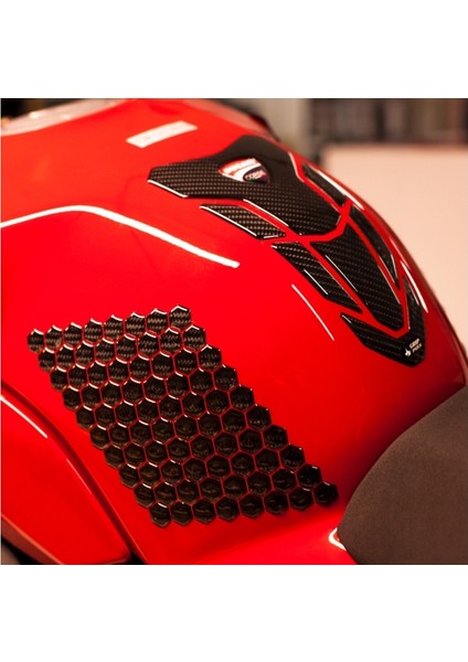 Universal Kaydırmaz 6D Karbon Bal Peteğ Yan Tank Pad 288 (1,5*1,5cm )Adet