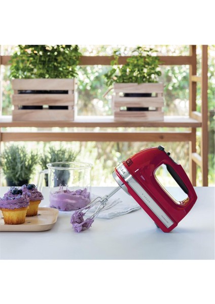 9 Hızlı El Mikseri Kırmızı Renkli, Pratik ve Şık Tasarım