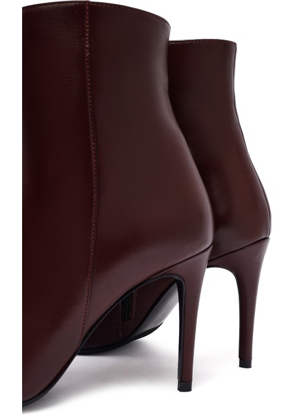 Kadın Bordo Fermuarlı Yüksek Ince Topuklu Deri Bot 25WFD133018