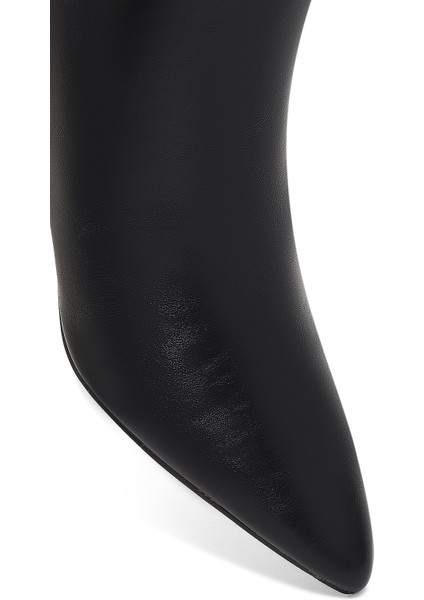 Kadın Siyah Fermuarlı Taş Detaylı Topuklu Bot 25AFE480918