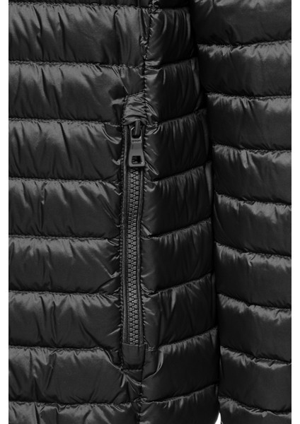 Erkek Siyah Warrens Kapüşonlu Mont M4625BT3146F9000 indirimleri