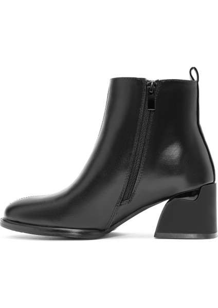 Kadın Siyah Fermuarlı Topuklu Bot 25WFE400718 fırsatları