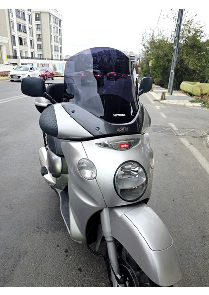 Aprilia Scarabeo 500 Siperlik Ön Cam 49CM 2003-2008 Model Siyah Renkli 4mm