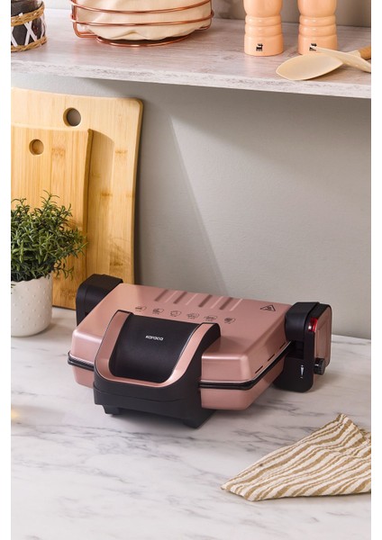 Pembe 1800W 4 Dilim Tost Makinesi, Şık ve Pratik Ev Aletleri