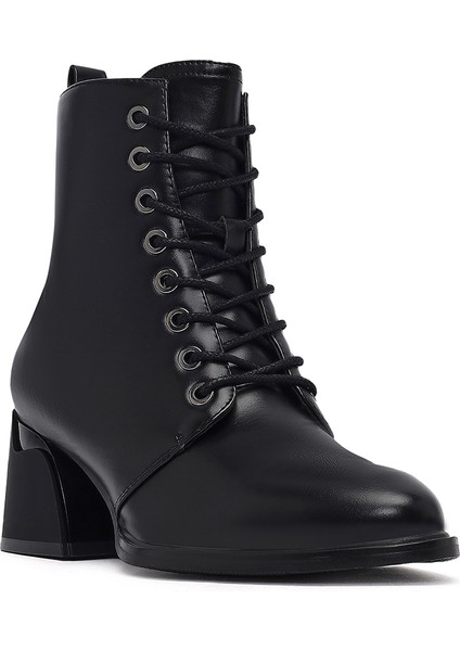 Kadın Siyah Fermuarlı Kalın Topuklu Bot 25WFE400818