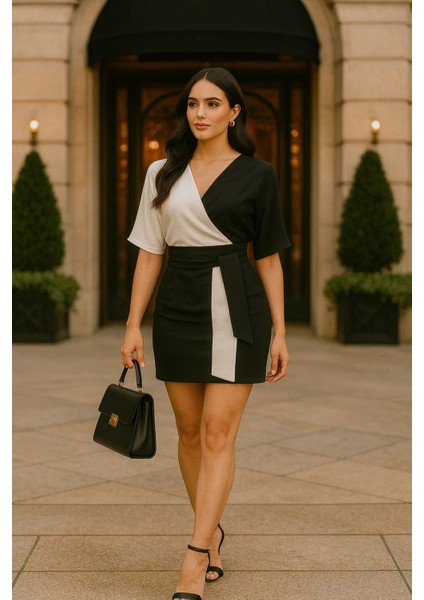 Linda Kruvaze Bağlama Detay Bluz fiyatları