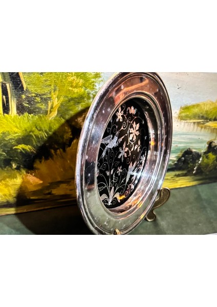 Amerikan Oneıda Gümüş ile Kuş ve Çiçek Motifleri Işlenmiş Gümüş Kaplama Tabak 19 cm