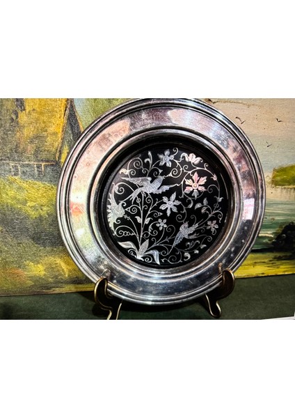 Amerikan Oneıda Gümüş ile Kuş ve Çiçek Motifleri Işlenmiş Gümüş Kaplama Tabak 19 cm