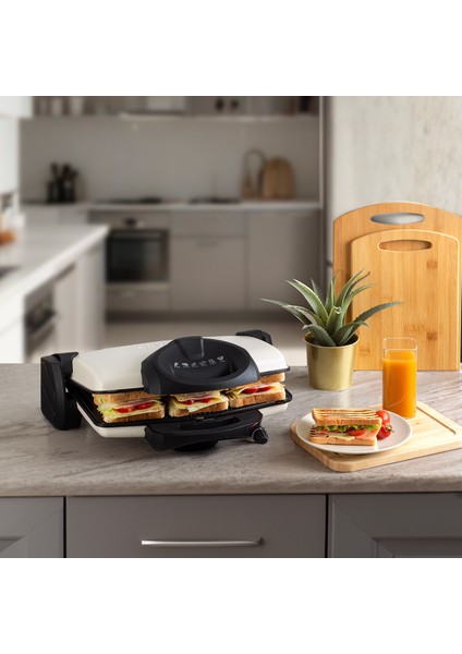 Çok Renkli Temiz Contact Grill Tost Makinesi Krem