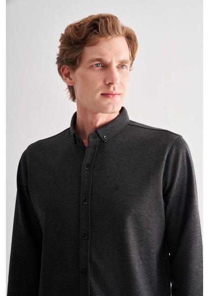 Siyah Smart Düğmeli Yaka Uzun Kol Cepsiz Slim Fit Casual Gömlek 1004255171 fırsatları