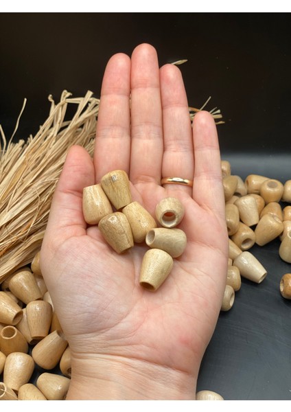 15 mm Damla Oval Ahşap Boncuk (50 Gram 47 Adet) Delik Çapı 6 mm Makrome Çanta Takı Tasarım fiyatları