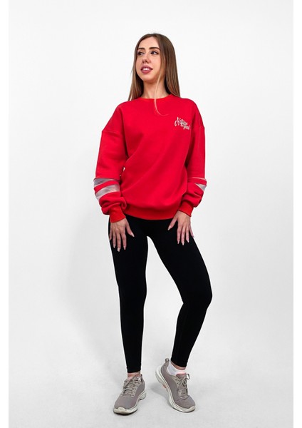 Ntb Kolda Pvc Şerit Detaylı Oversize Sweatshirt modelleri