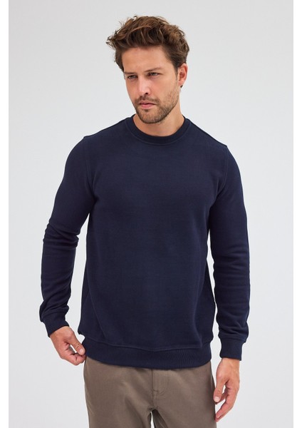 Lacivert Uzun Kol Bisiklet Yaka Düz Pamuklu Comfort Fit Sweatshirt 1013255150 indirimleri