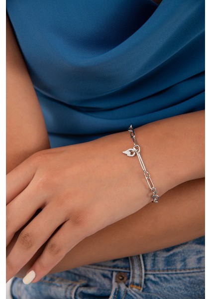 Gümüş Sallantı Detaylı Modern Zincir Formlu 925 Ayar Gümüş Bileklik 144 fiyatları